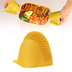 Oven Mitts Heat Resistant, Mini Oven Mitts, Mini Silicone Oven Gloves,Pinch Grips Mitts Potholder for Kitchen Cooking & Baking, 1 Pcs, 3.93x3.35 3.93" x 3.35" Green