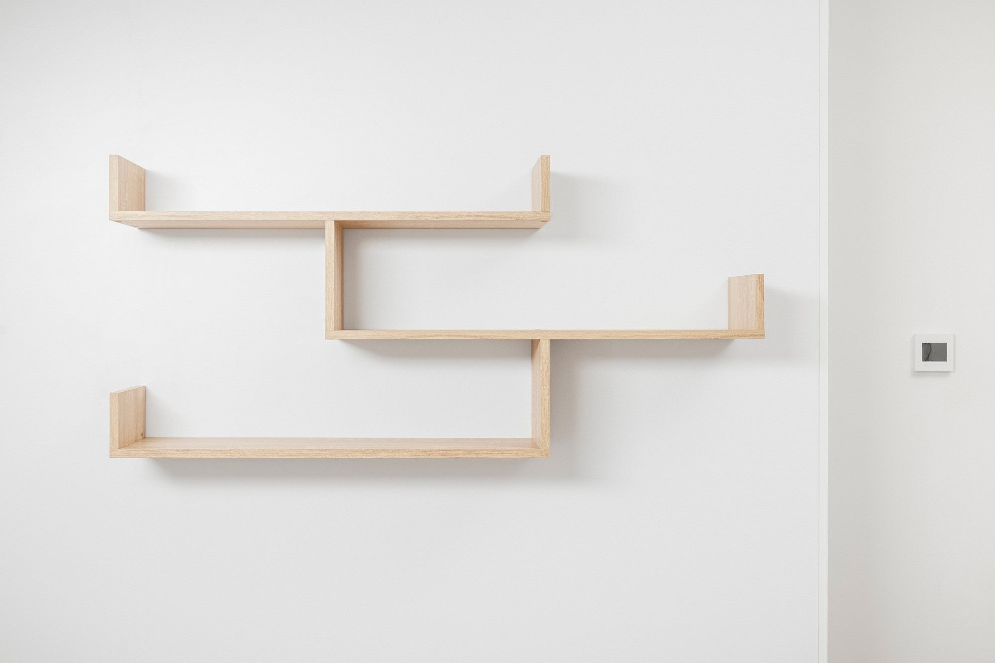Zurich Multi Level Shelf Kit (Oak) – Nice N Cheap Variety Store Zurich Multi Level Shelf Kit (Oak) - Image 2
